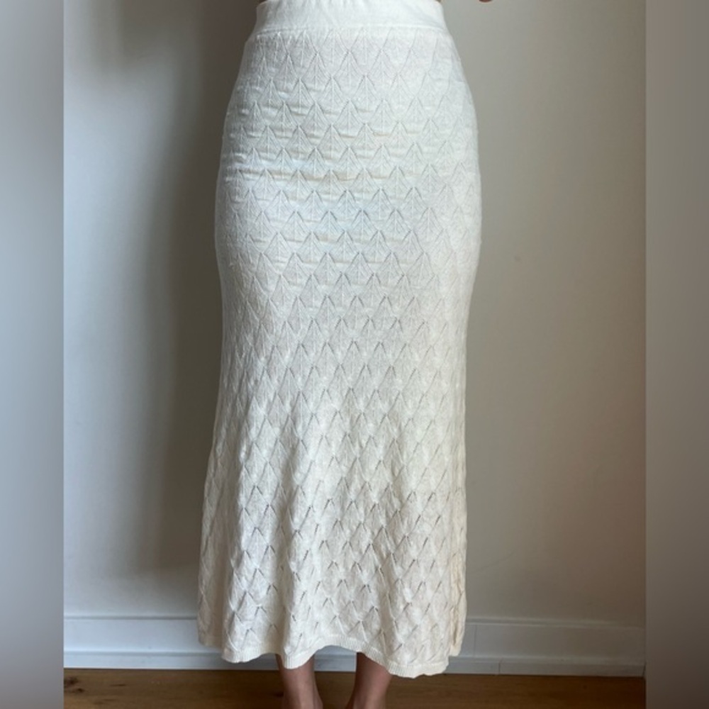 SALE | Beige knit patterned maxi skirt NWT designer